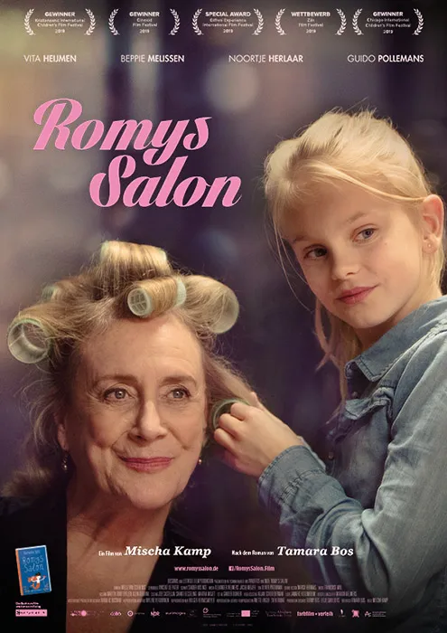 Szenenbild – Romys Salon