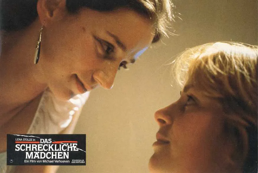 Szenenbild – Das schreckliche Mädchen