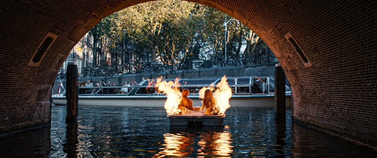 Szenenbild – Amsterdamned 2 - Verfluchtes Amsterdam